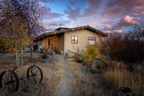 239 Aspen Meadows Rd Home - On Ski Hill Road